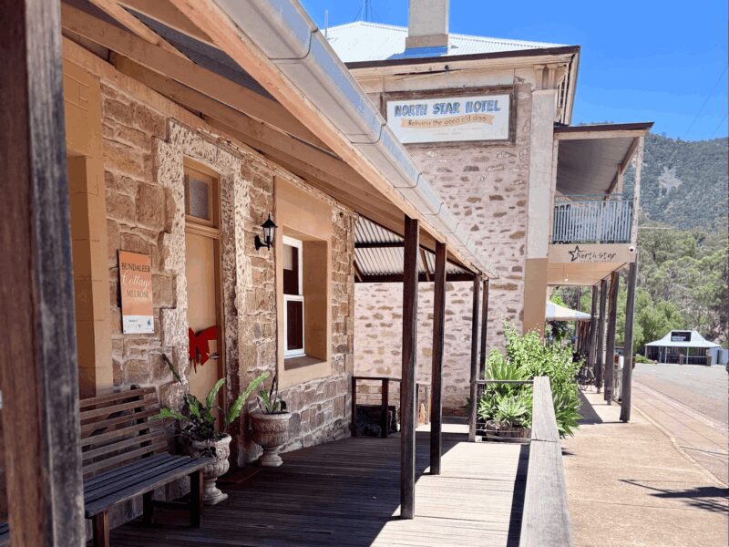 Bundaleer Cottage Entry